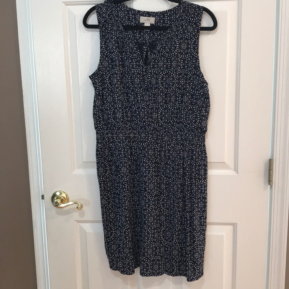 LOFT Lightweight Navy Blue Medallion Dress Large